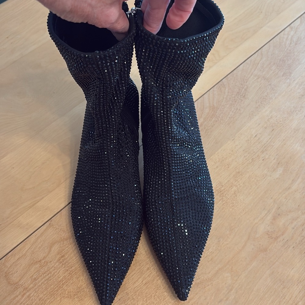 Zara Black Rhinestone Pointed Toe Ankle Boots. Size 38